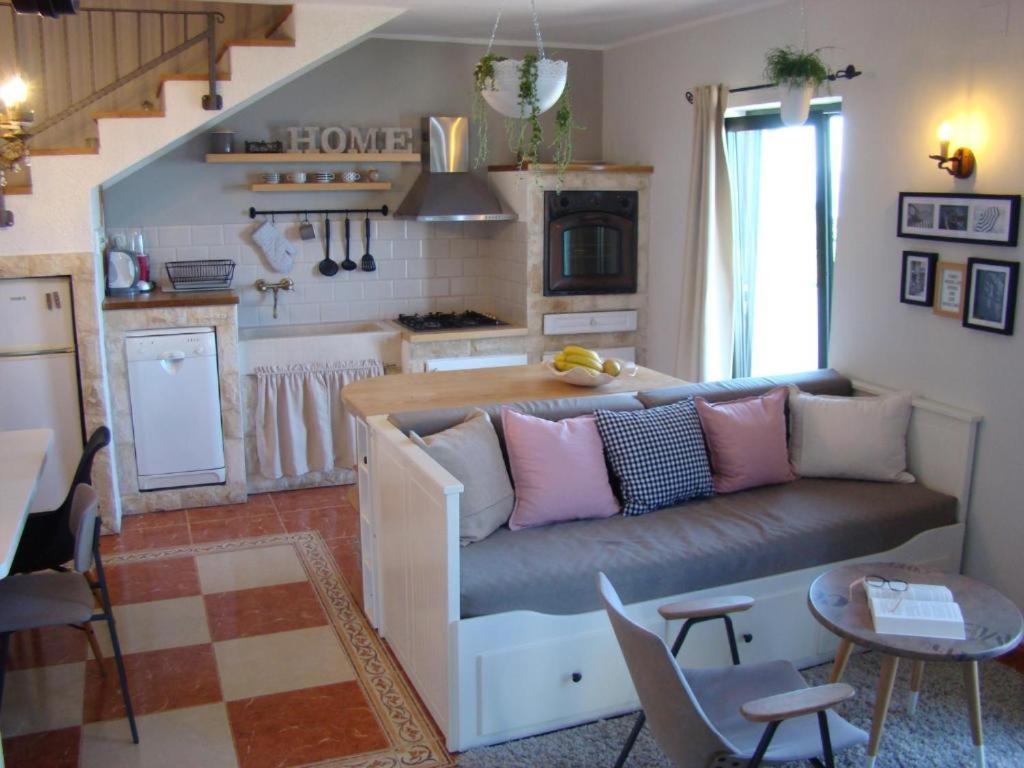 Holliday Home Alida With Jacuzzi Podgora Zewnętrze zdjęcie